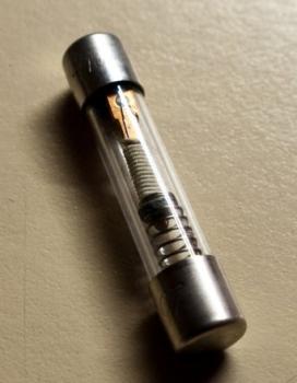 fuse component electronic